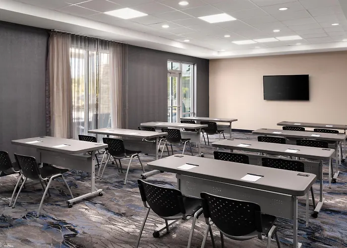 Fairfield By Marriott Inn & Suites Waycross